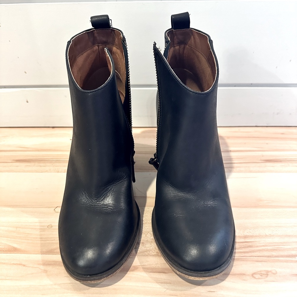 Brass Plum (BP) genuine leather boots size 7.5